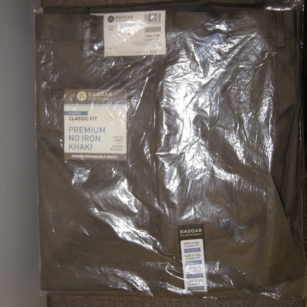 Haggar Premium No Iron Khaki